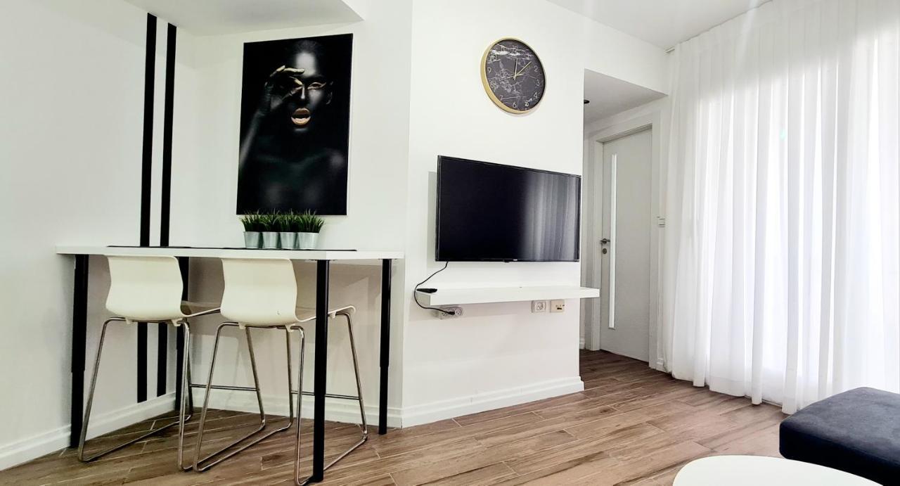 Go To Apartments In Leonardo Bat Yam Ngoại thất bức ảnh