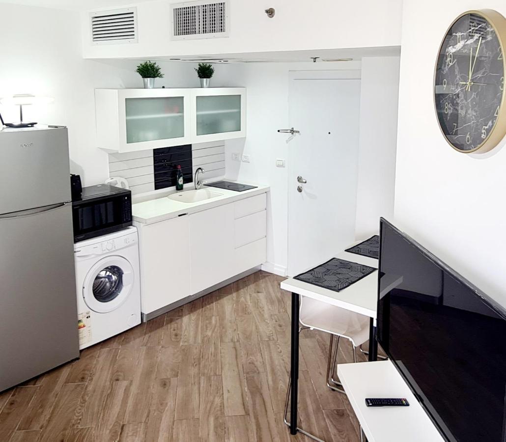 Go To Apartments In Leonardo Bat Yam Ngoại thất bức ảnh
