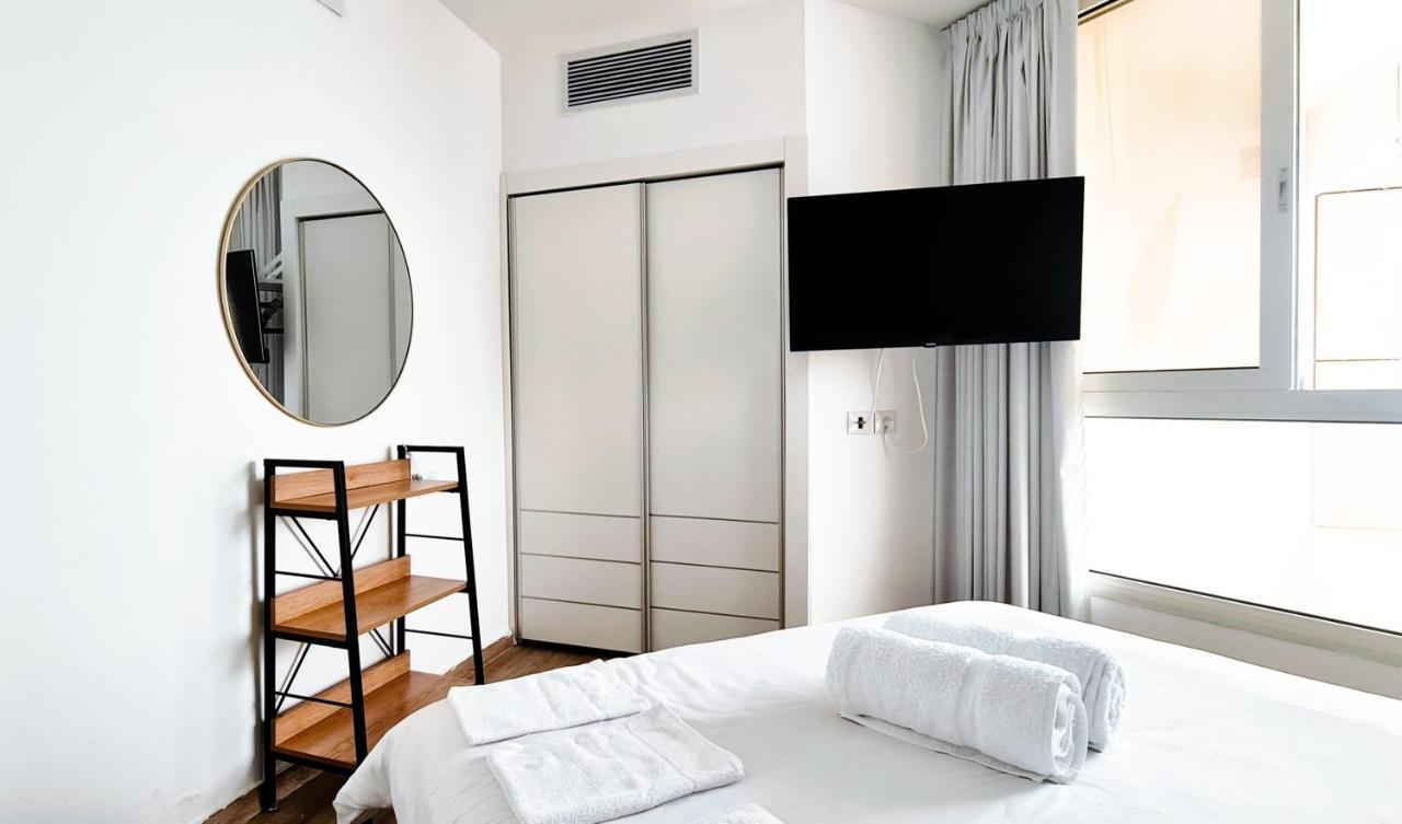 Go To Apartments In Leonardo Bat Yam Ngoại thất bức ảnh