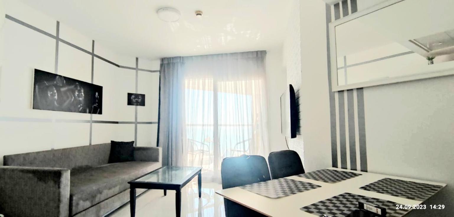 Go To Apartments In Leonardo Bat Yam Ngoại thất bức ảnh