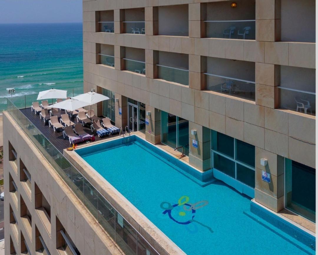 Go To Apartments In Leonardo Bat Yam Ngoại thất bức ảnh