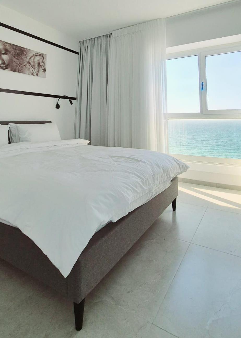 Go To Apartments In Leonardo Bat Yam Phòng bức ảnh