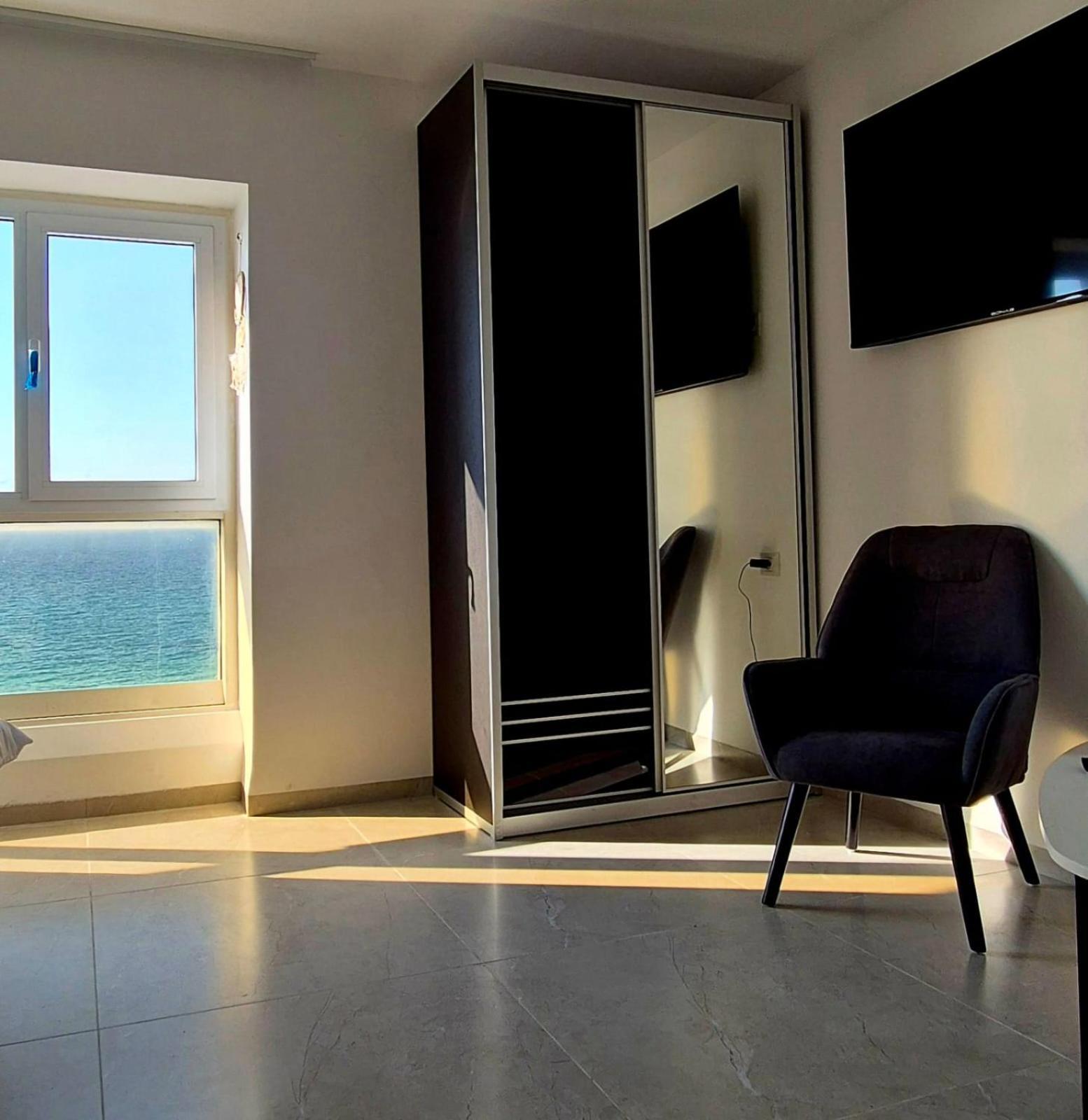 Go To Apartments In Leonardo Bat Yam Phòng bức ảnh